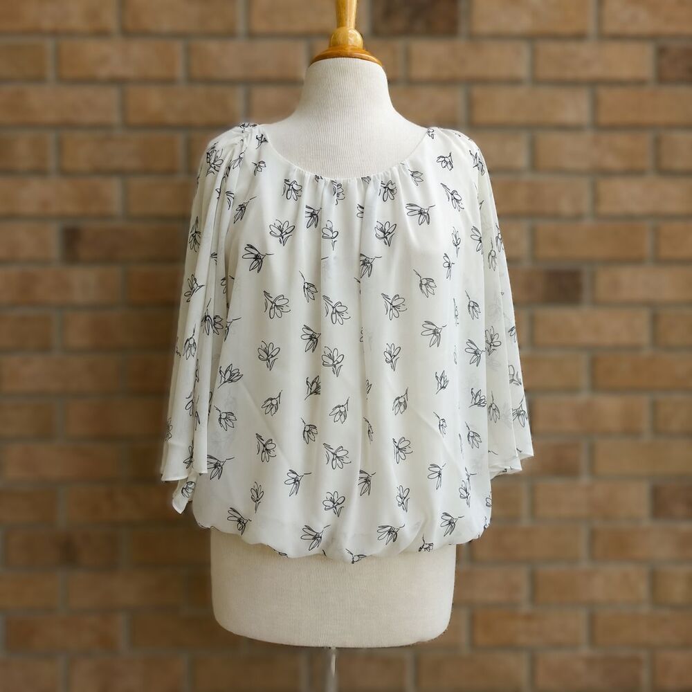 Vince Camuto White Floral Print Blouse - Size M